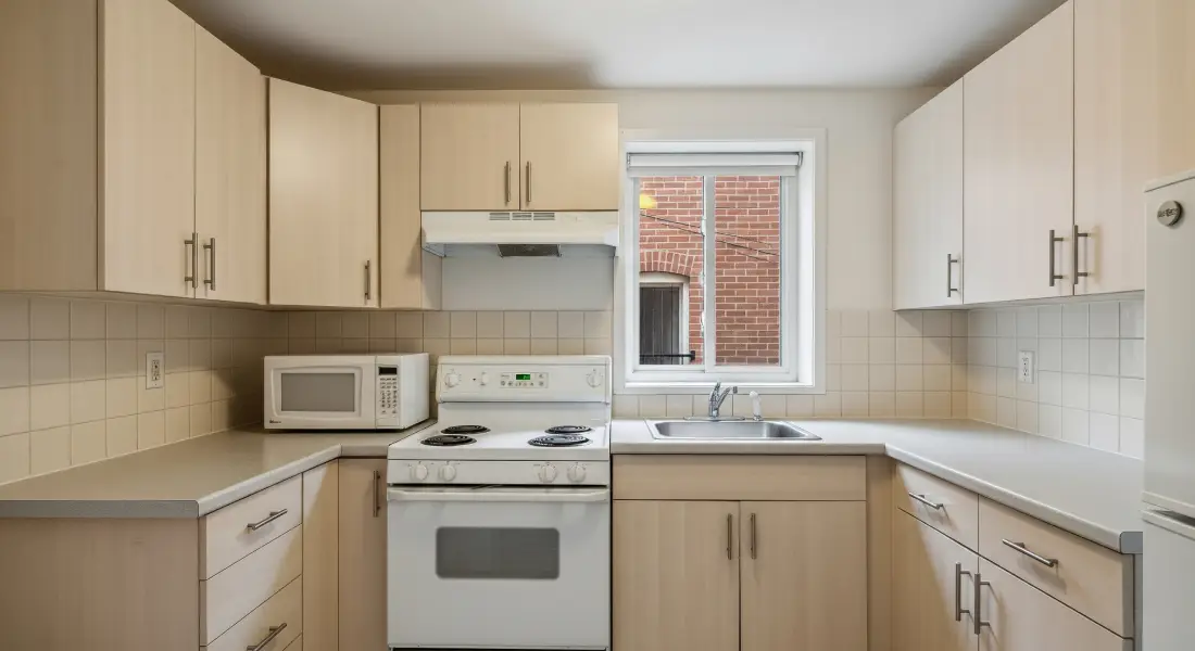 tiny kitchen generic before